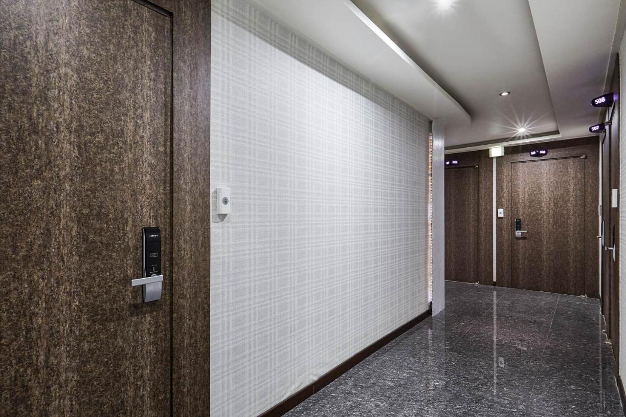 Galleria Hotel Сувон Экстерьер фото