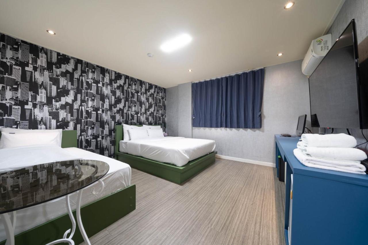 Galleria Hotel Сувон Номер фото